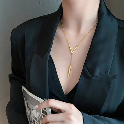 V-shaped Long Clavicle Chain Necklace