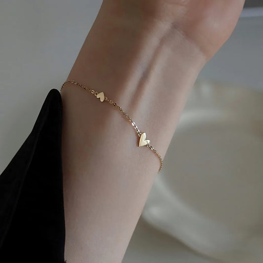 Heart-shaped bracelet